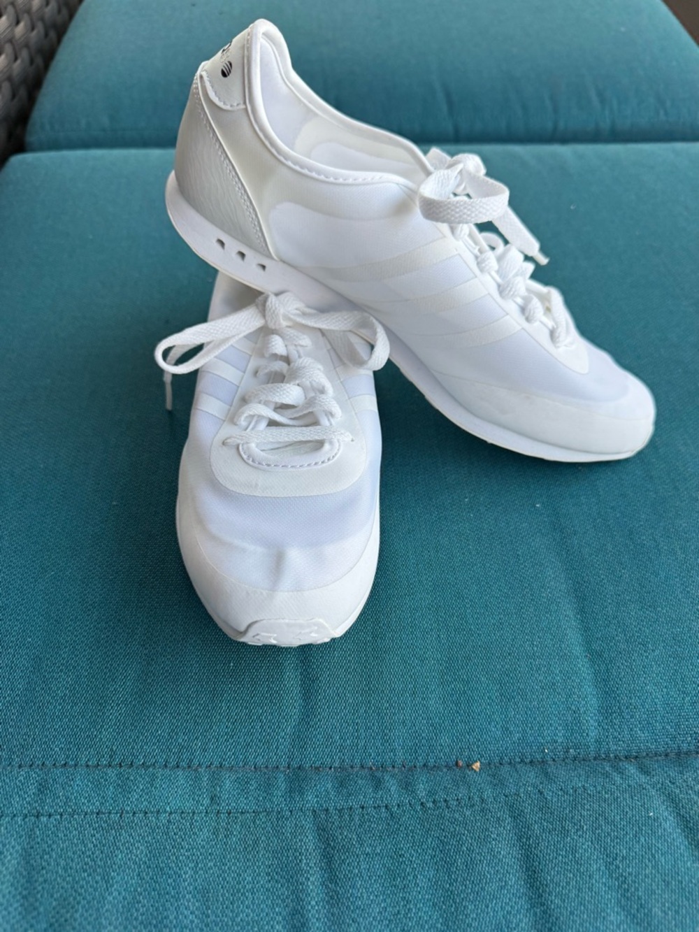 Adidas NEO size 8.5